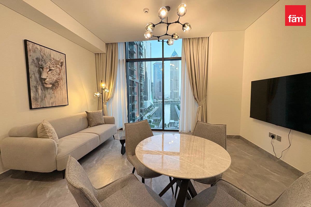 Modern Furnished 1 Bedroom In Peninsula 2