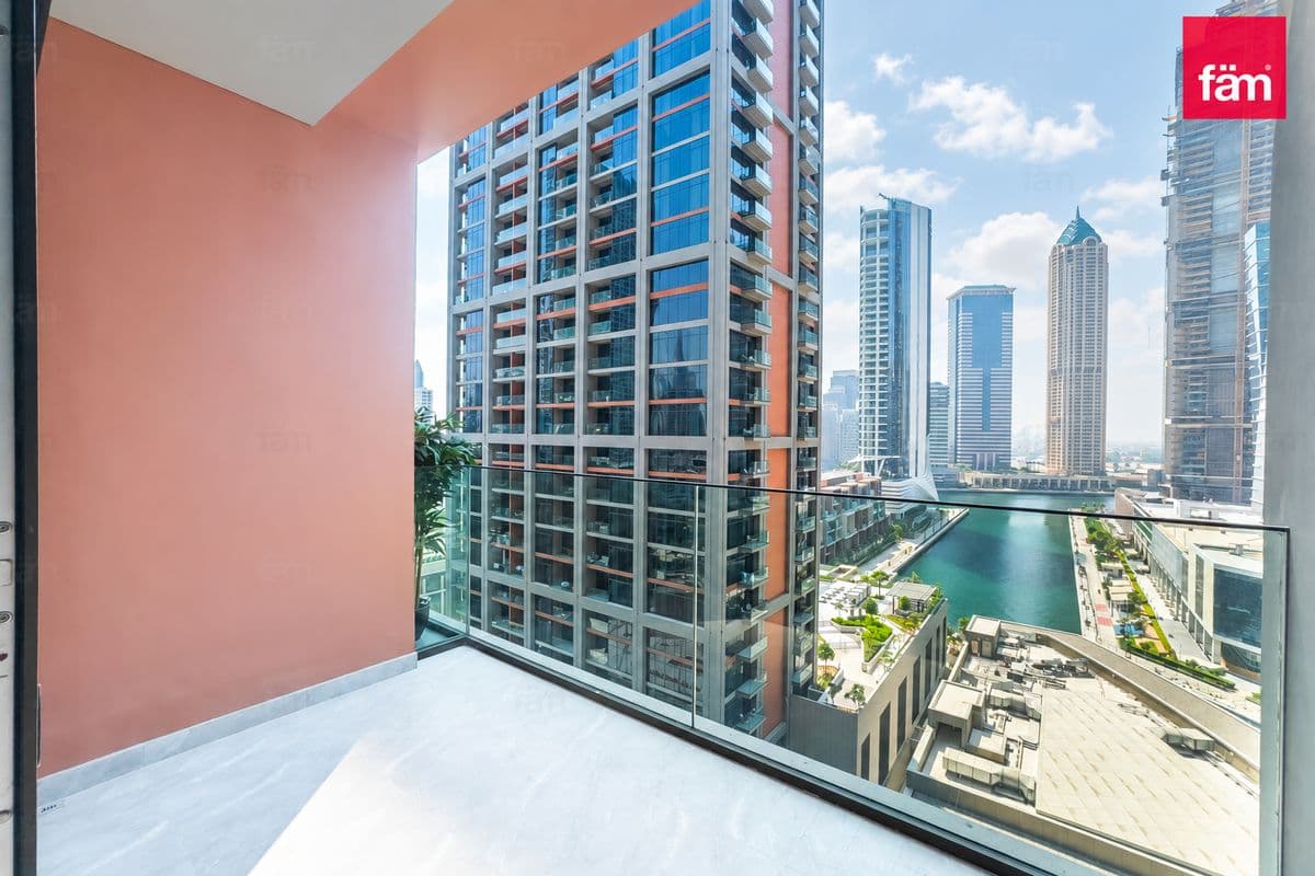 Elevated Lifestyle | Canal View | Prime Location