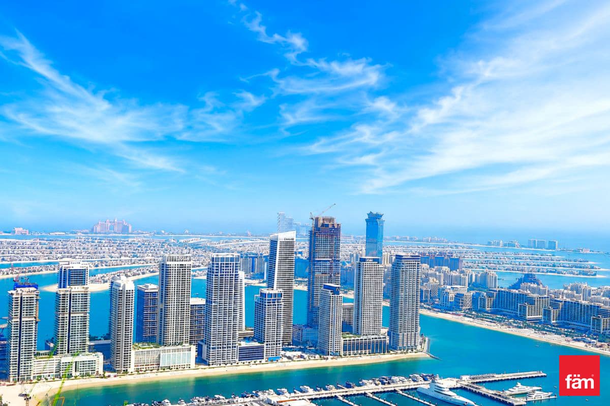 Modern | Burj Khalifa View| Near Metro
