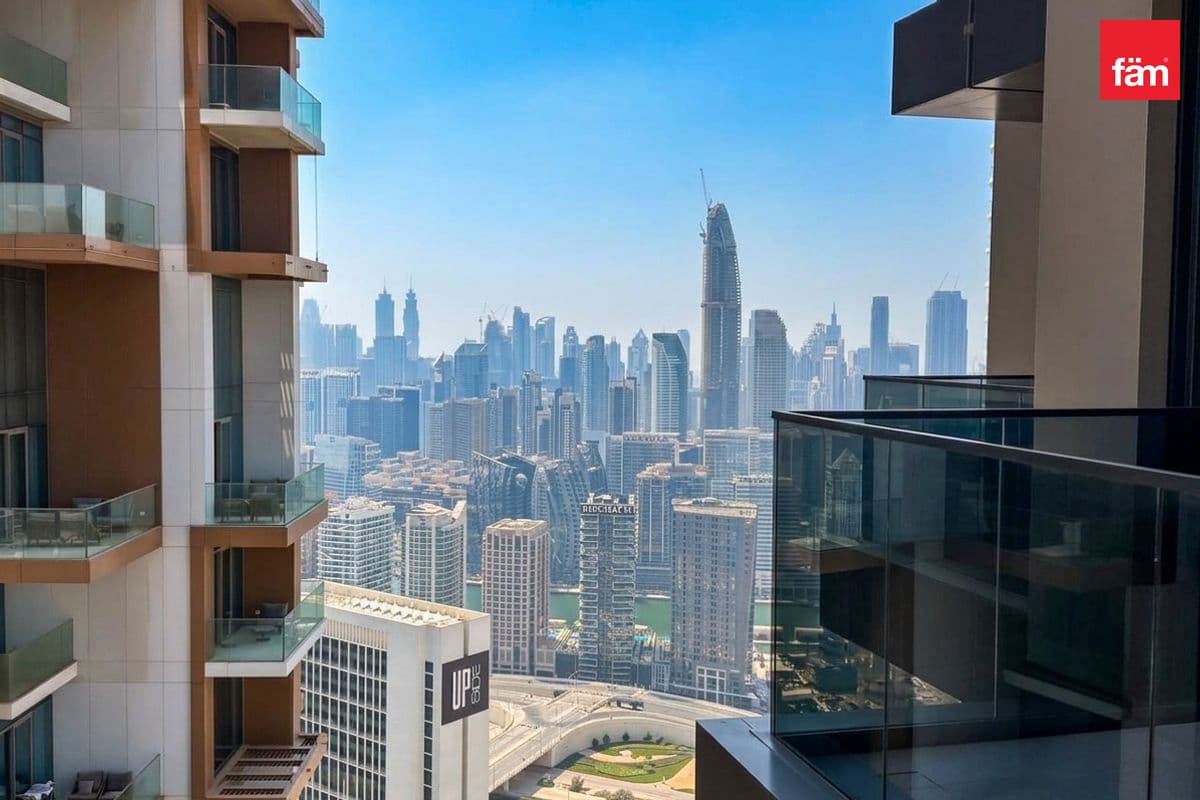 Partial Skyline View | Brand New | Fitted Kitchen