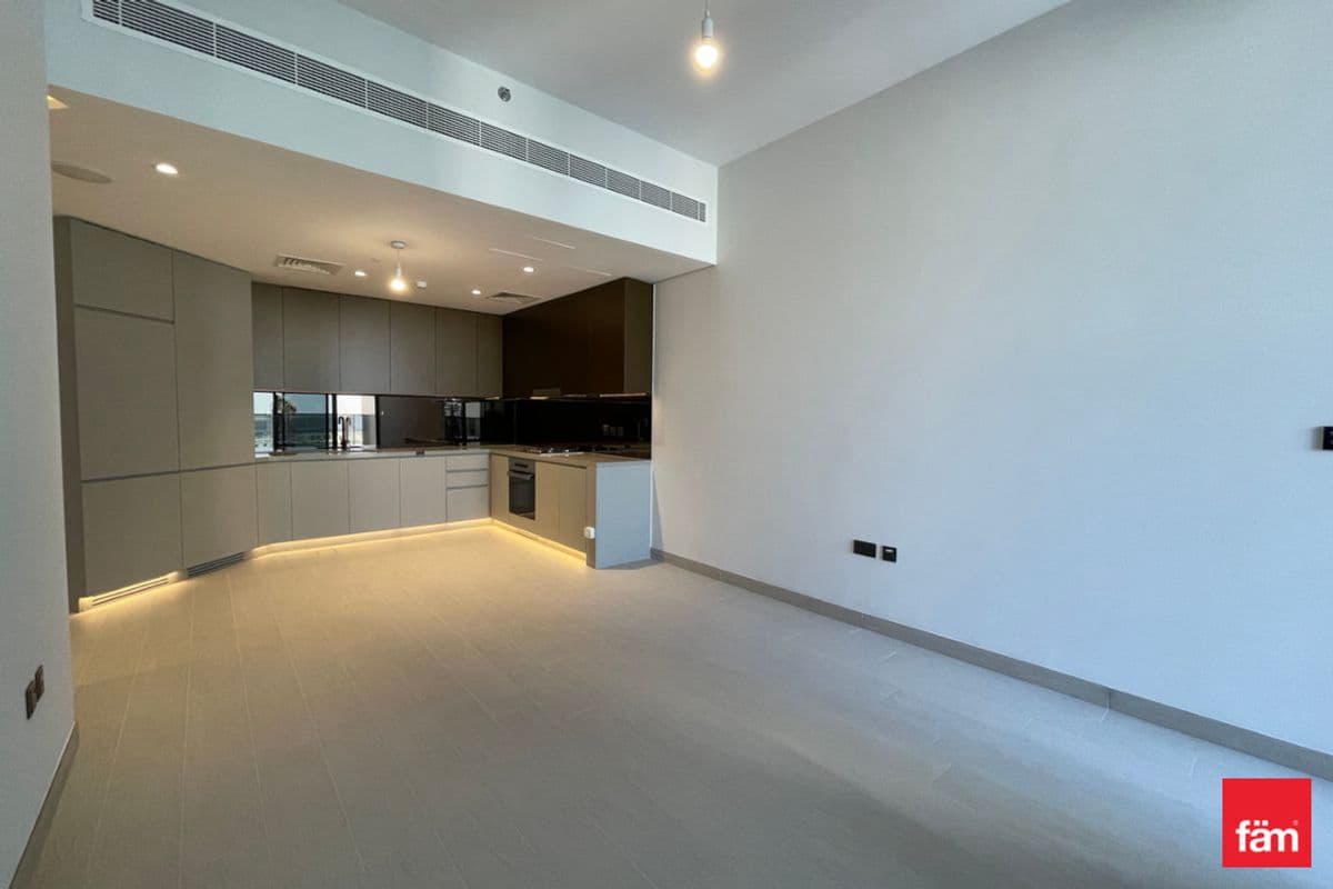 Open Kitchen | D3 & City Views | Balcony | New