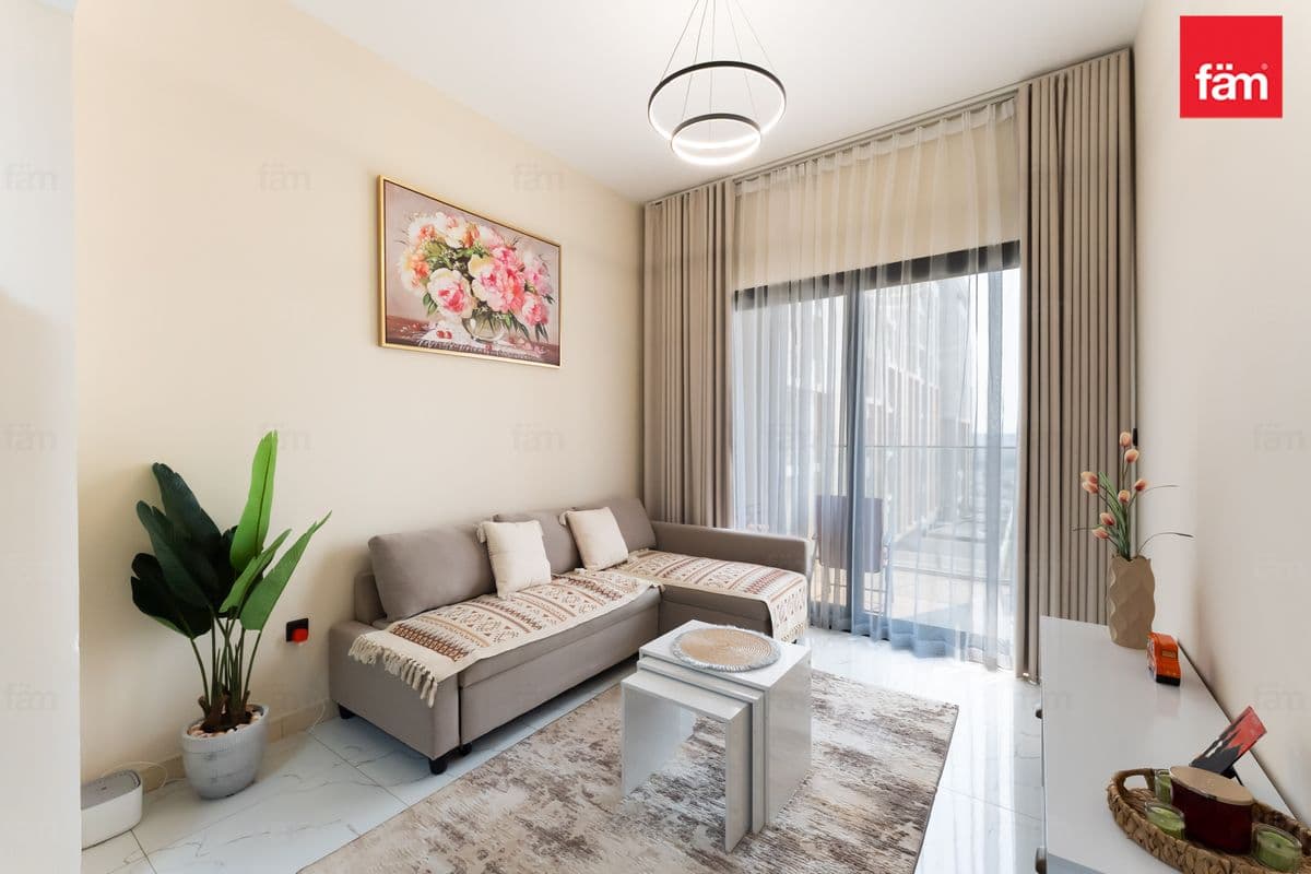 Fully Furnished | Spacious | Pool View | Vacant