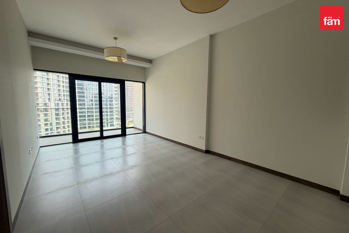 Spacious | City View | Bright Apartment