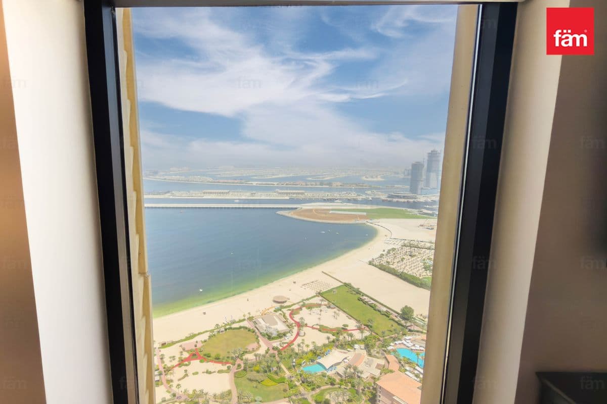 Full Sea View | High Floor | Penthouse | Vacant
