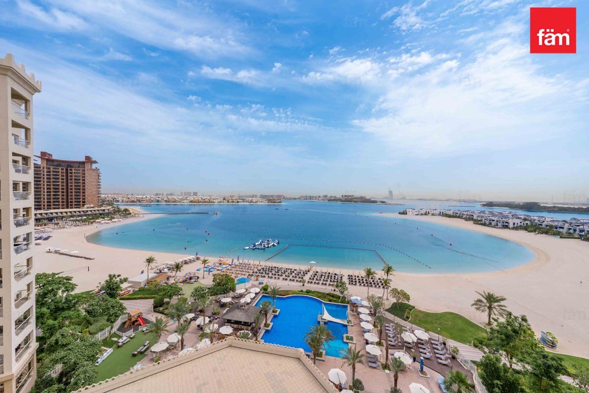 Gorgeous Sea Views | High Floor | Beach Club Inc