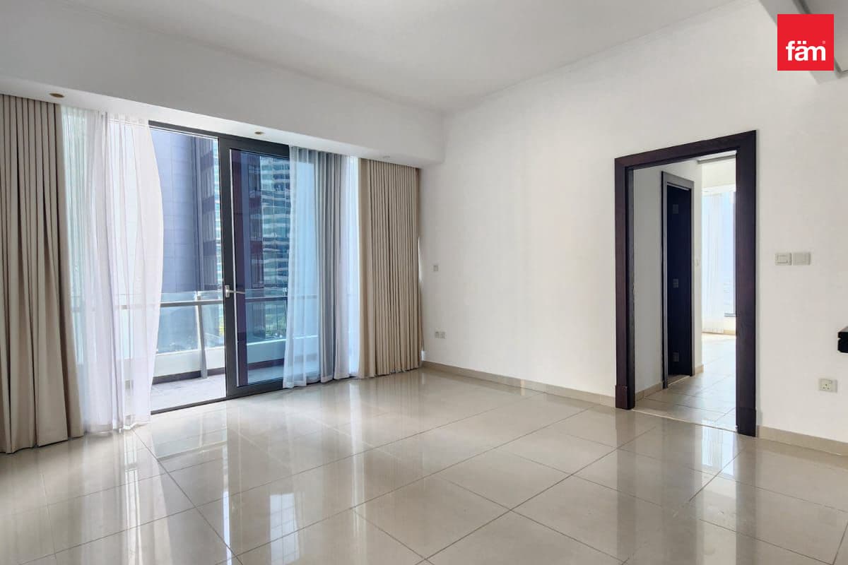 Prime Marina Location | Marina View & Upgraded