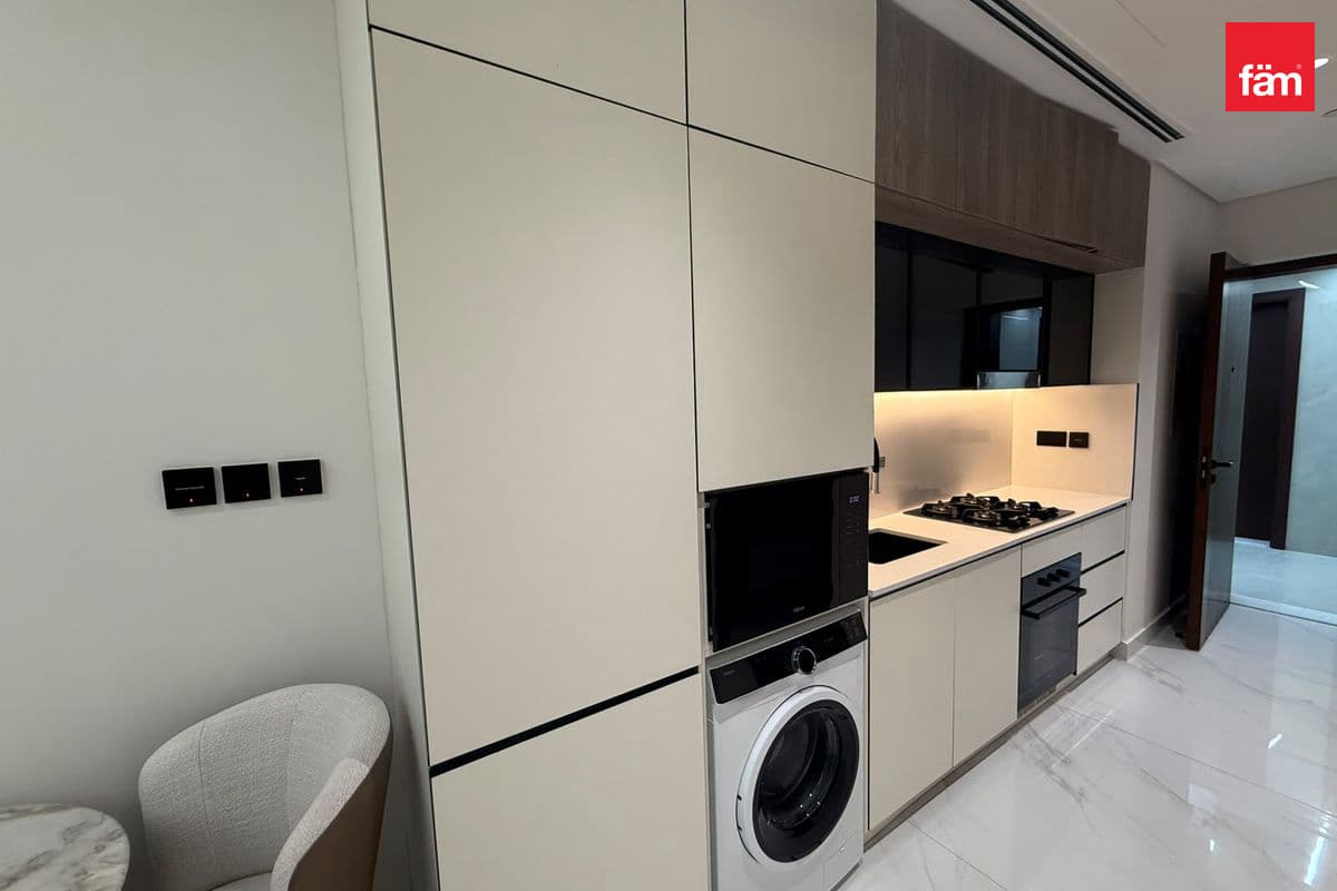 Fully Furnished | High Floor | Pool View