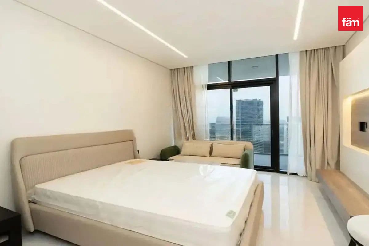 Furnished | Brand New | Pool View | Vacant