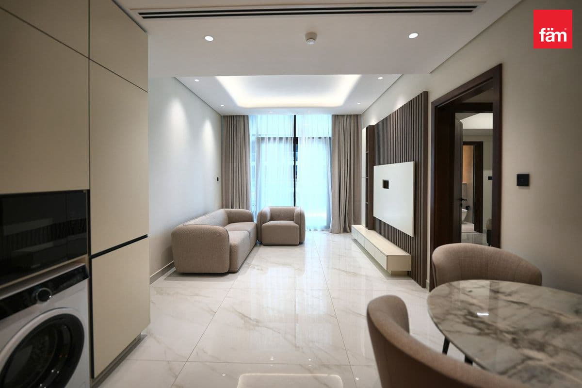 Fully Furnished | Vacant | Spacious | 4 Cheques