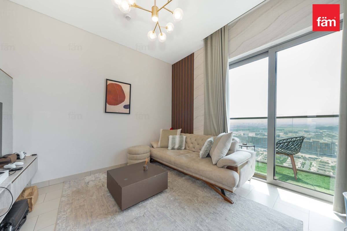 Corner Unit | Villas View | Up To 6 Cheques