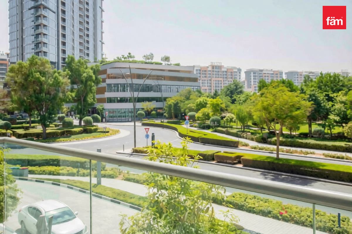 Vacant | Parking | Unfurnished | Multiple Cheques