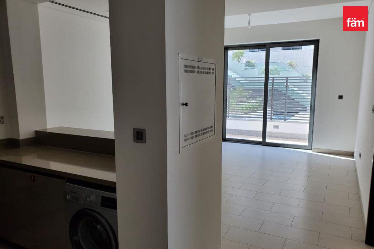 Spacious | Great Layout | Vacant