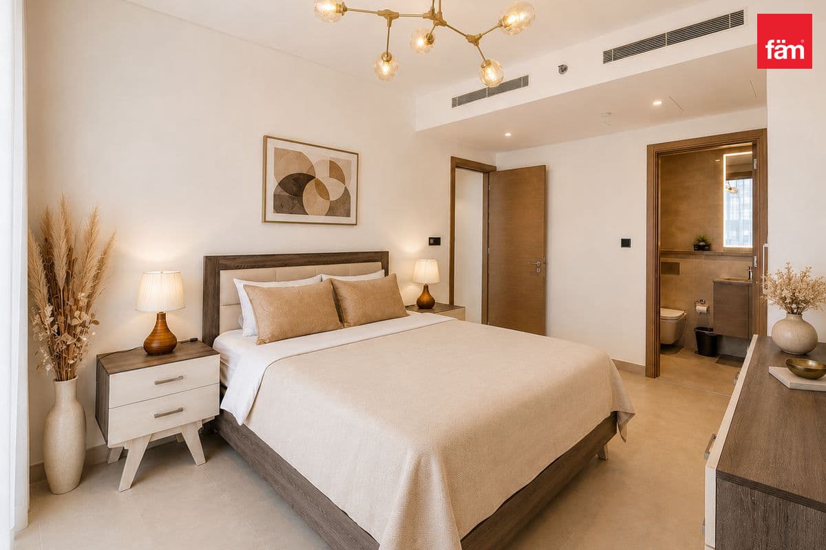 High Floor | Free WIFI | Negotiable