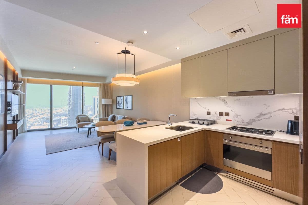 Fully Furnished | Big Layout | Vacant | 4 Cheques