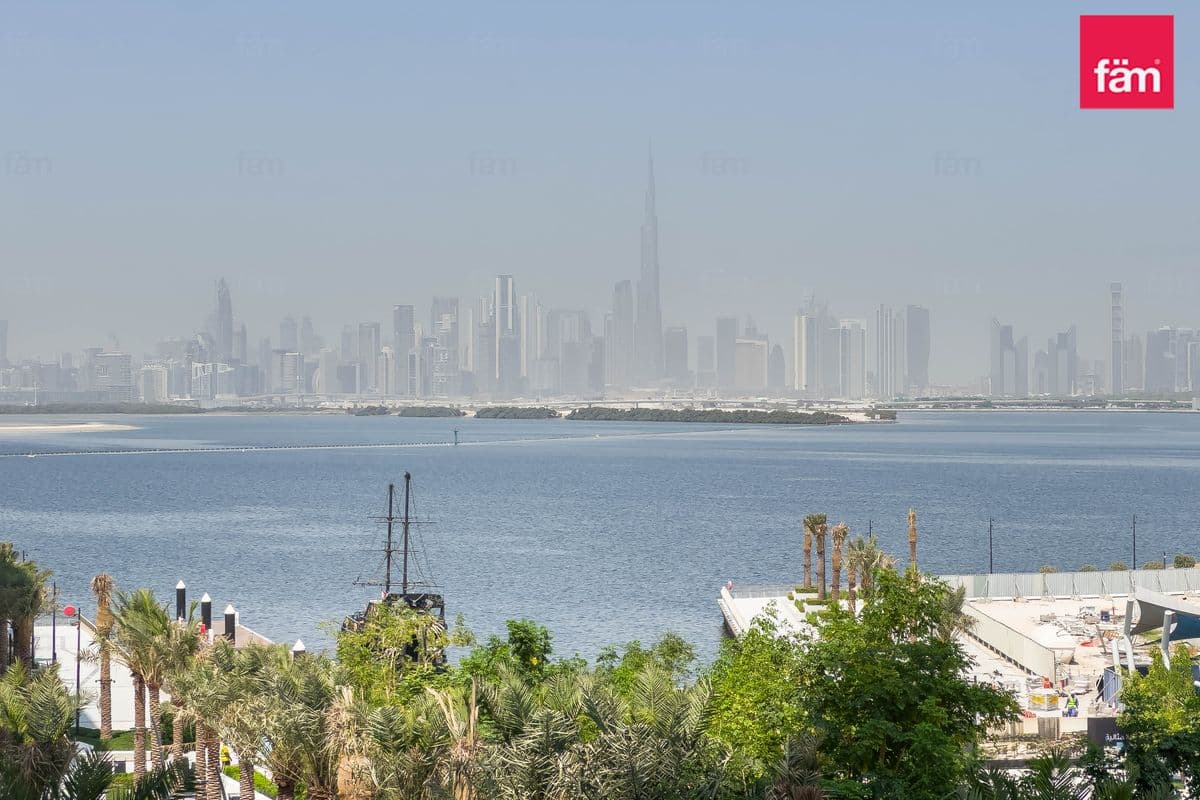 Burj View | Bright Layout | Exclusive