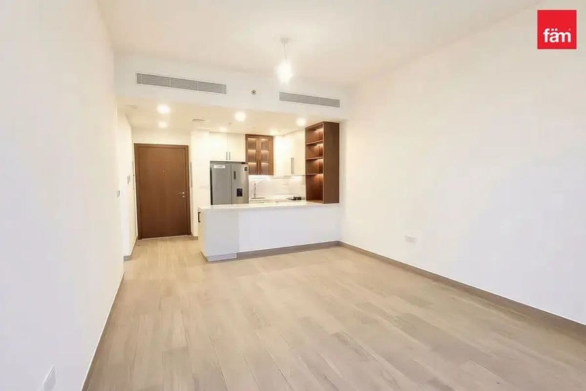 Pool Views | Equipped Kitchen | Vacant | Brand New