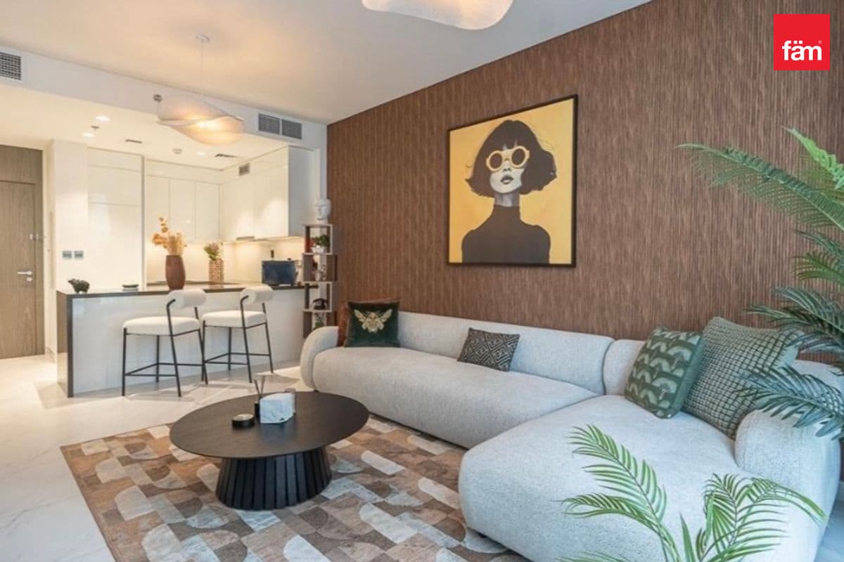 Stylish Furnished | High Floor | Tenanted