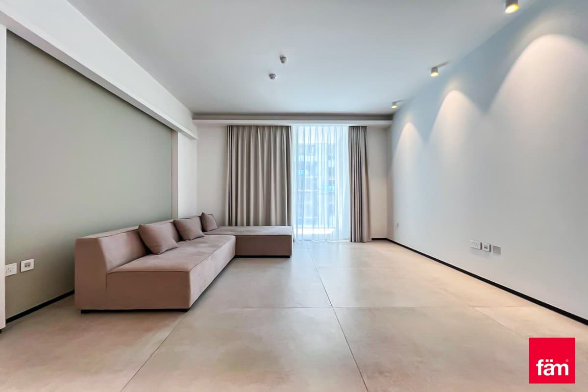 Luxury Living|Contemerary Finishing|Prime Location