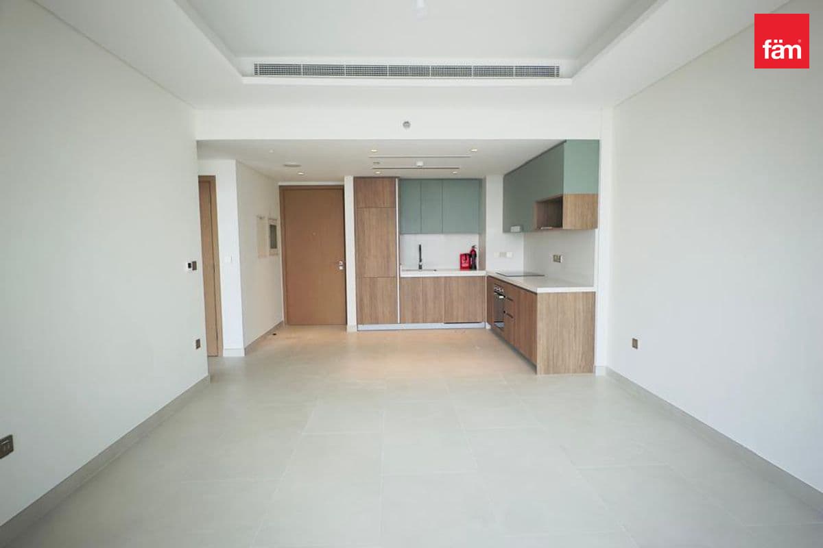 Avalible Soon, Brand New, Prime Location