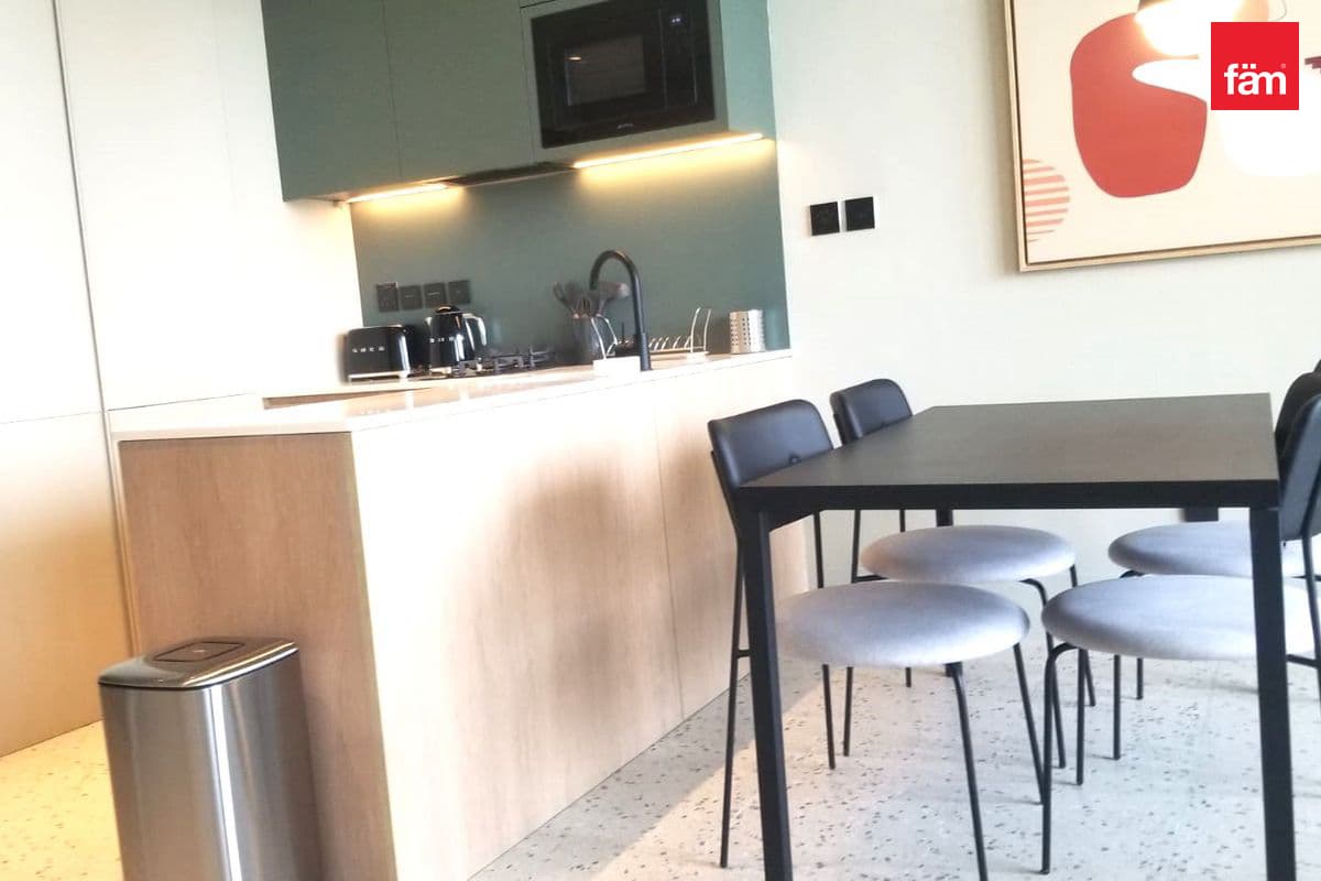 Fully Furnished Studio With Burj Khalifa View