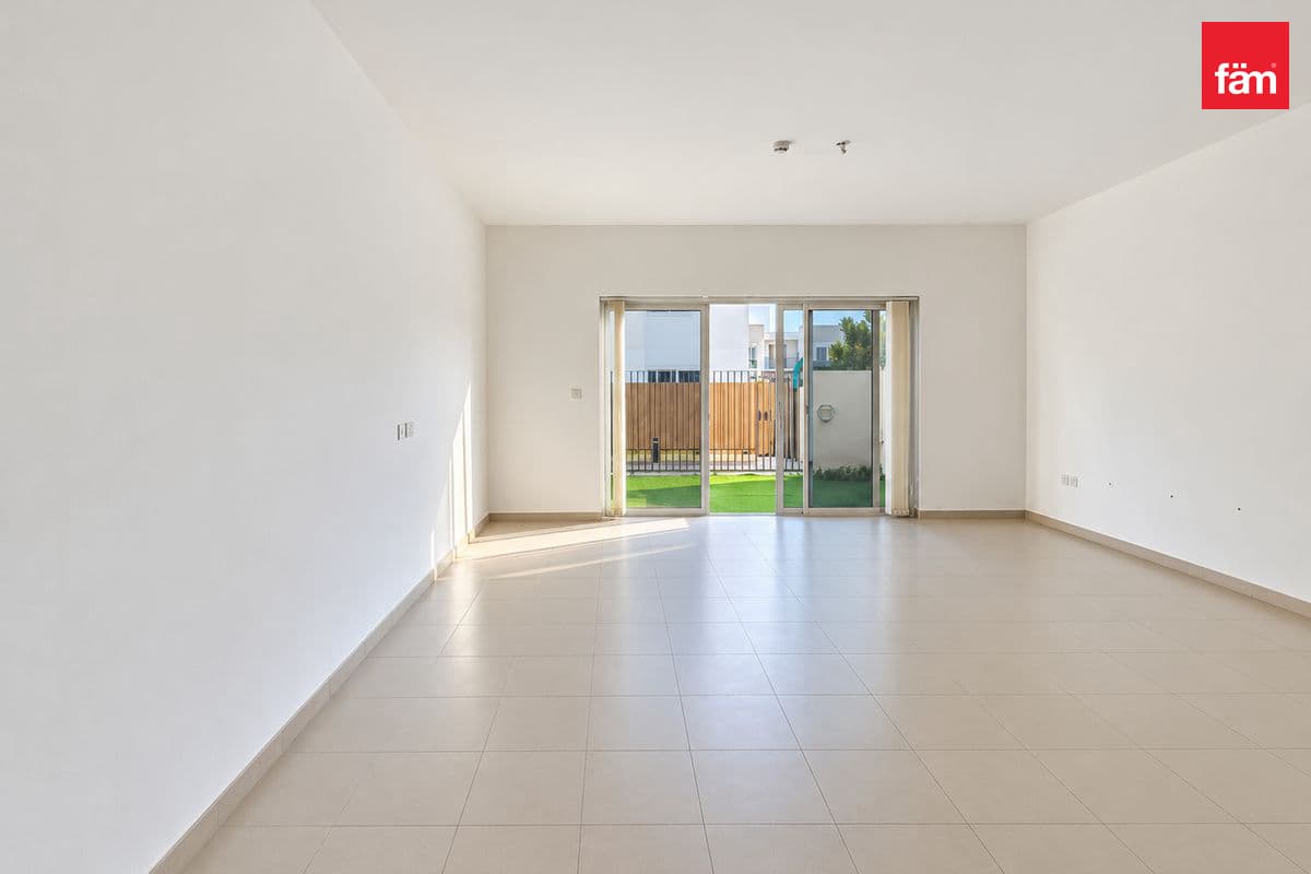 Vacant Now | Garden Unit | Ready To Move In