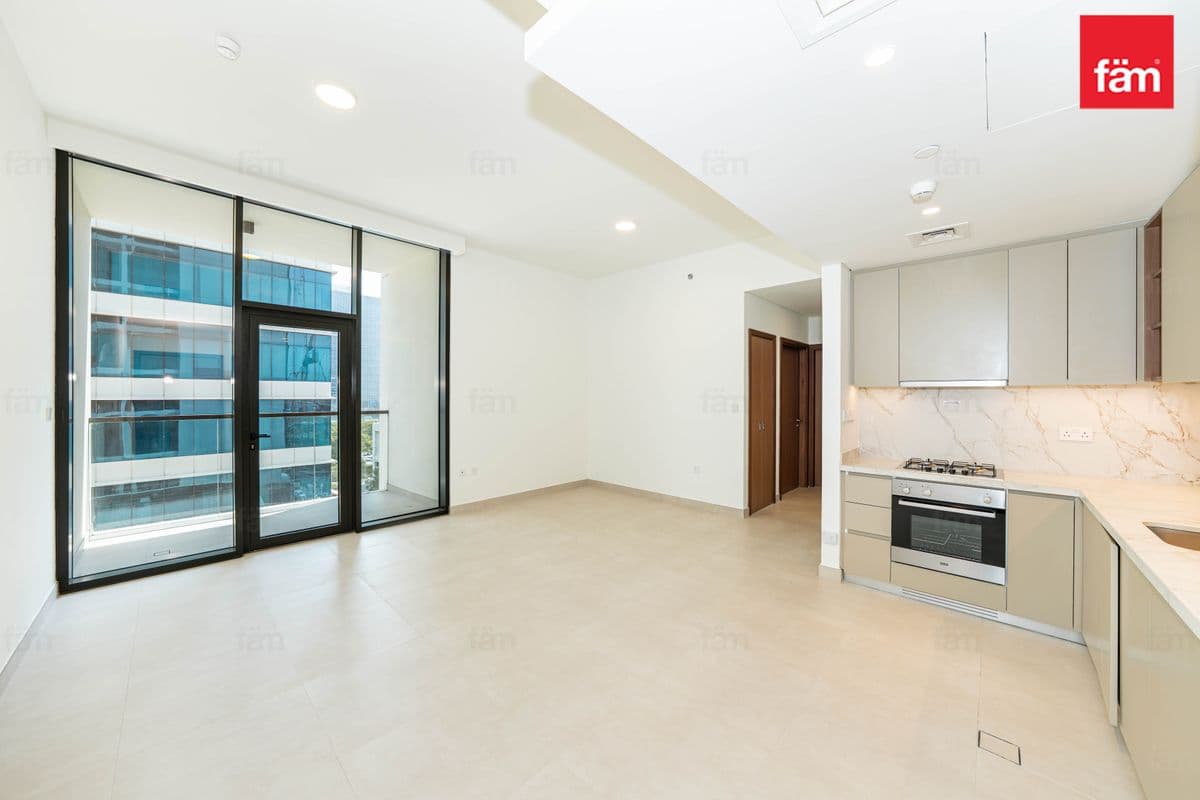 Premium | Corner Unit | Close To Handover