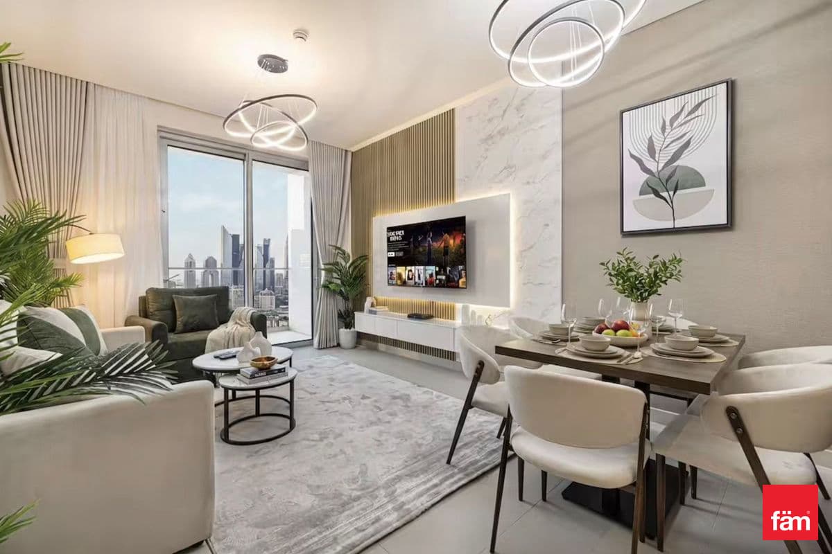 Furnished 2 Bed | Front Facing | Multiple Cheques
