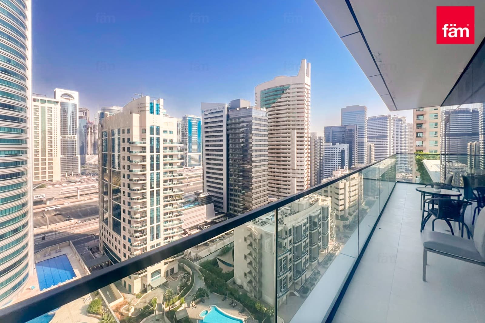 Stylish 2 Bedroom In Vida Dubai Marina Yacht Club