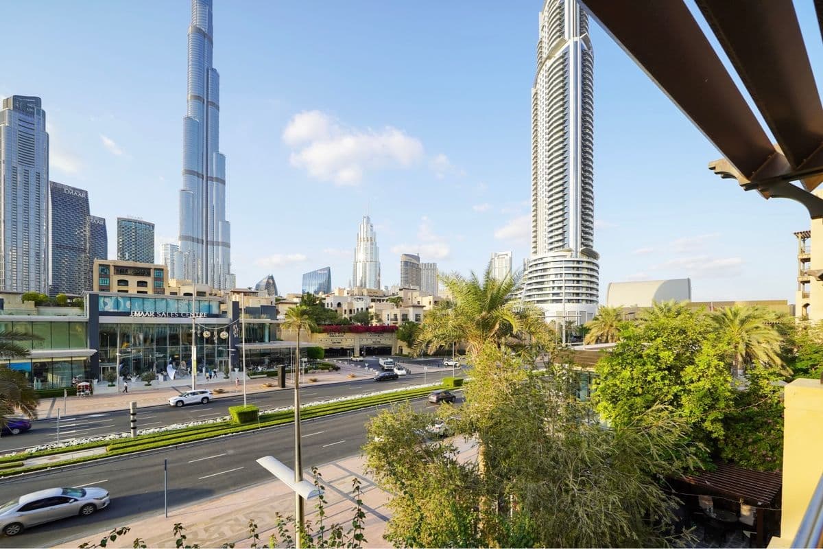 Vacant | Spacious 2br | Burj Khaifa View