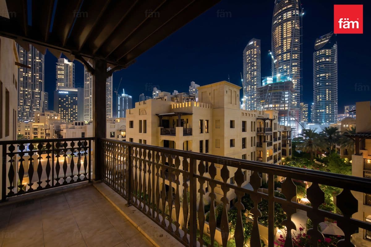 Upgraded | Unfurnished | Burj View | Roof Top
