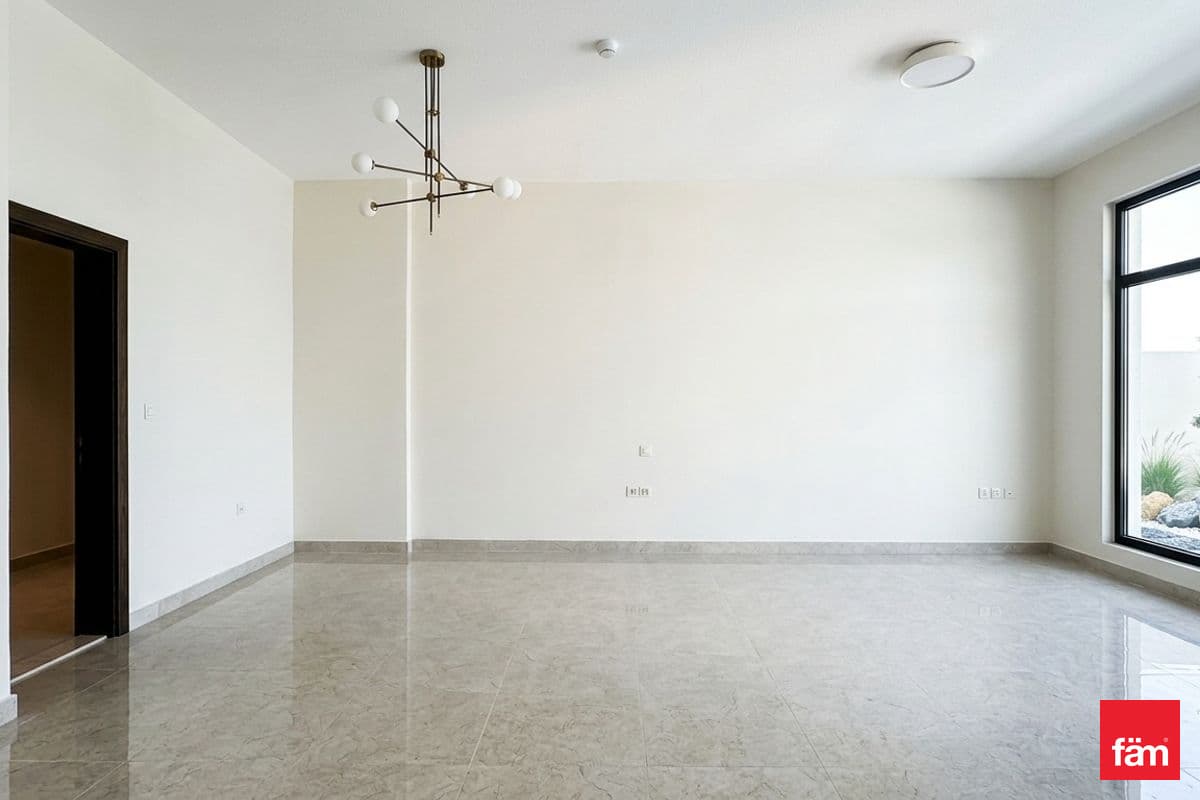 Exceptional Facilities | Unfurnished | Spacious