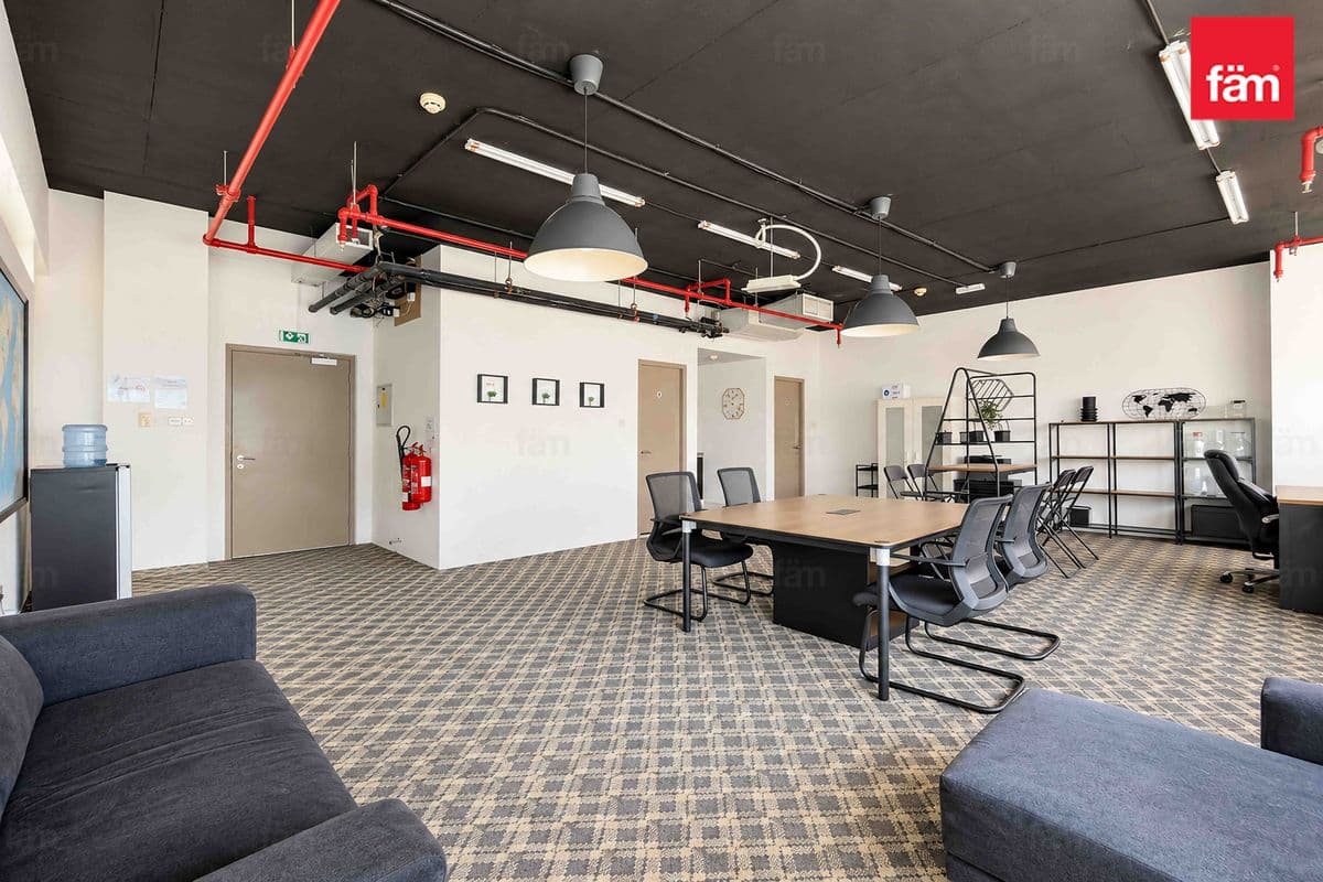 Lowest Price | Ready To Move | JLT Expert