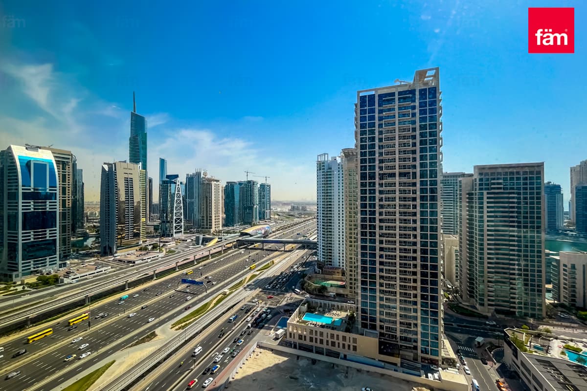 Stuning Panoramic View|Well Maintained|Best Layout