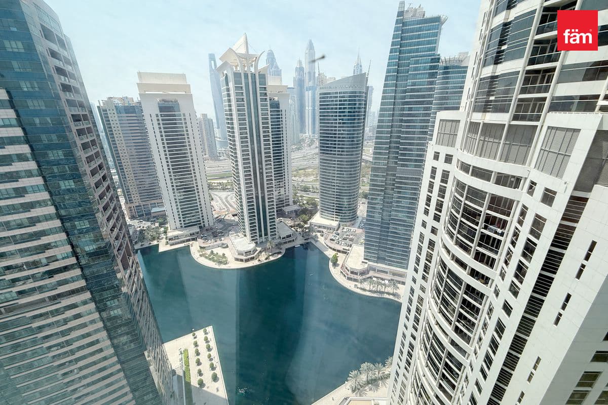Bright Office | High Floor | Community Expert