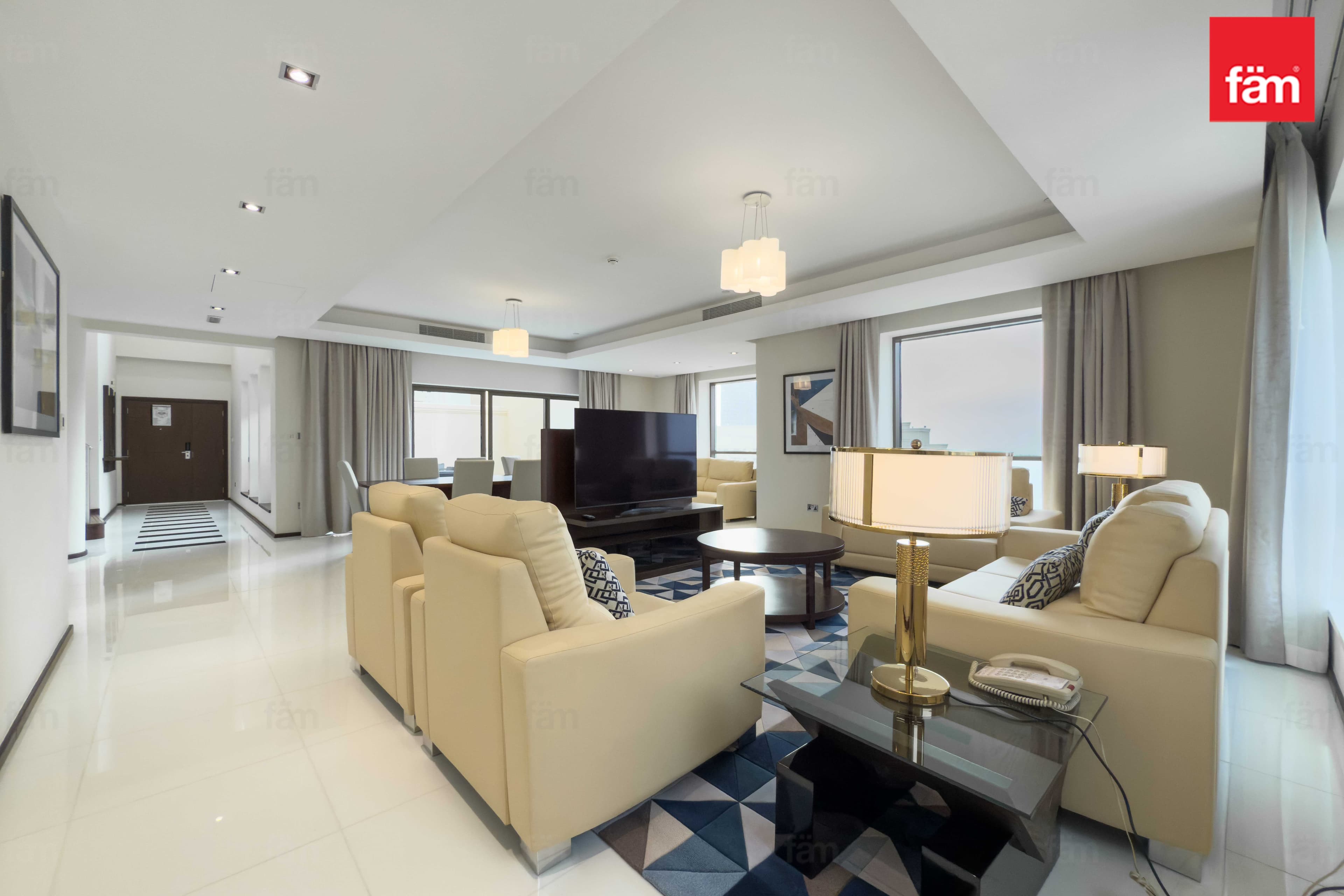 Beachfront Penthouse I Furnished I Hotel Service