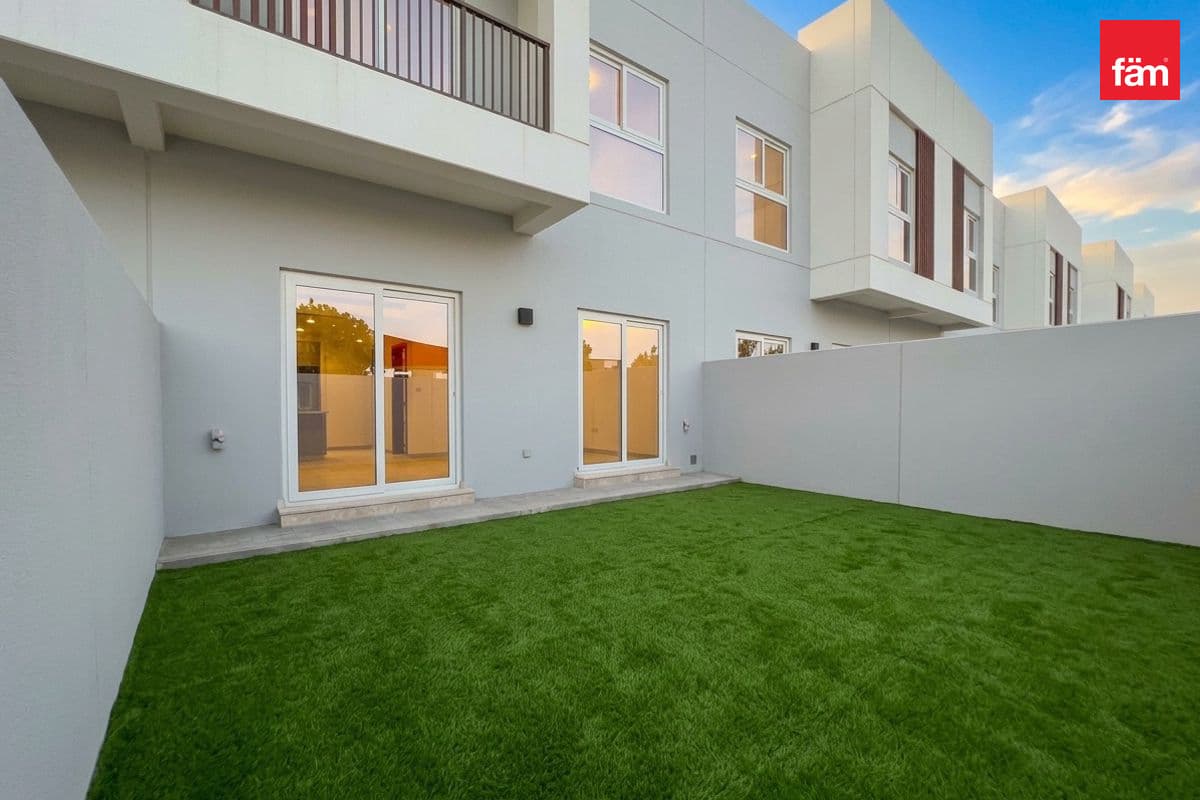 Prime Location | Park View | Vacant On Transfer |