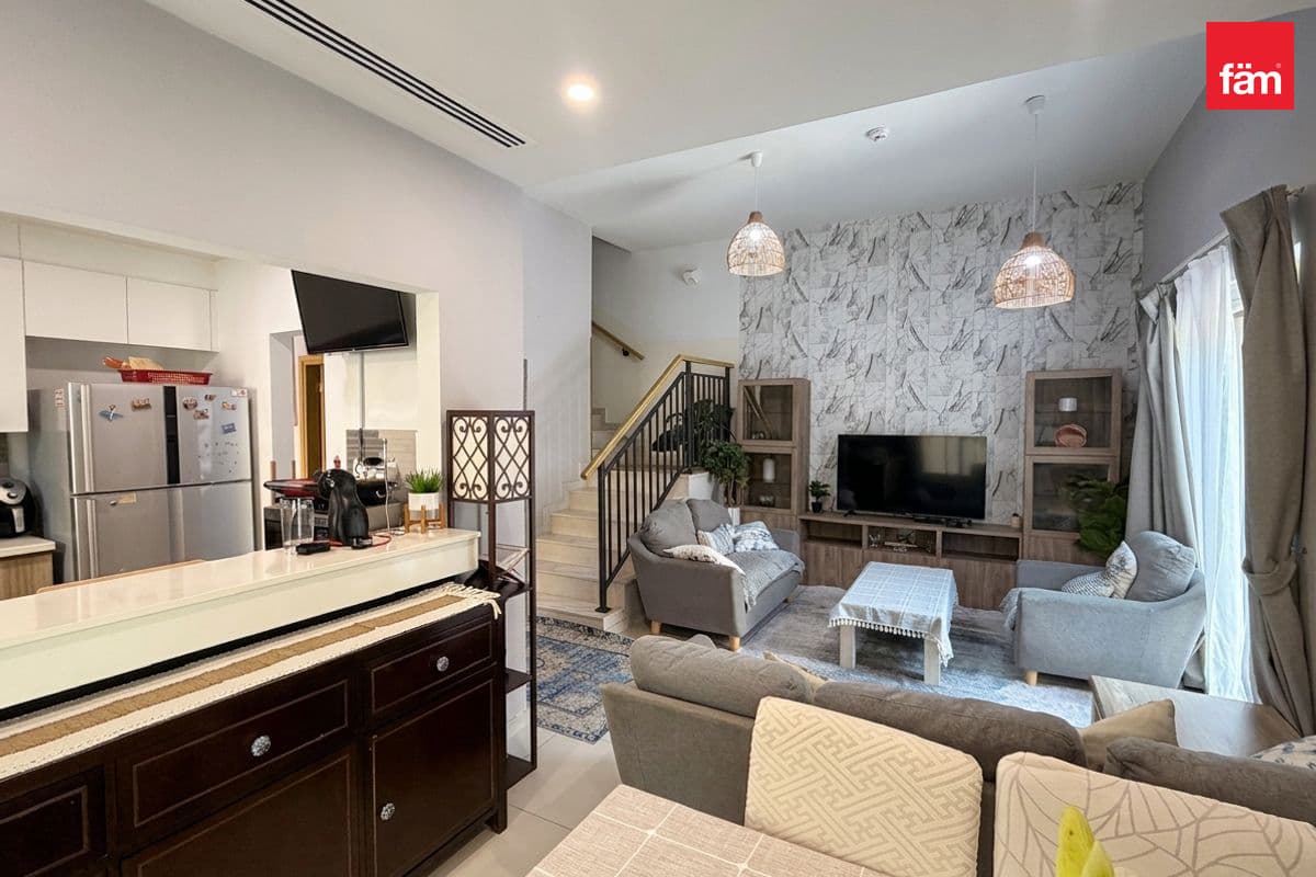 Fully Furnished | Ready To Move | Maintained
