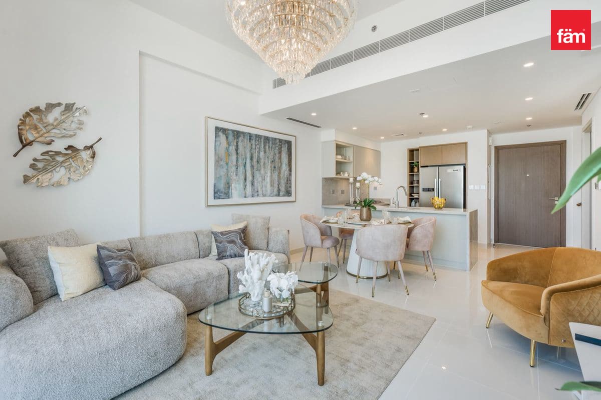 Townhouse | Fully Upgraded | Palm View