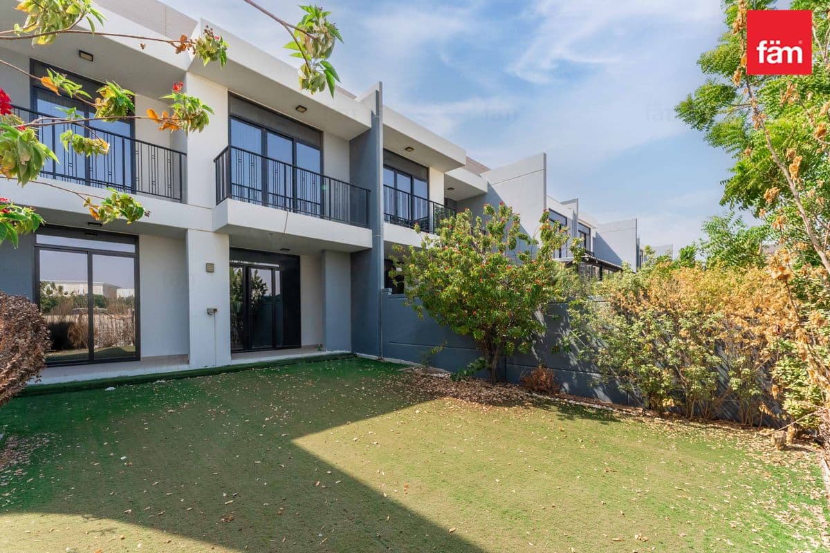 Single Row | Spacious | Open Kitchen