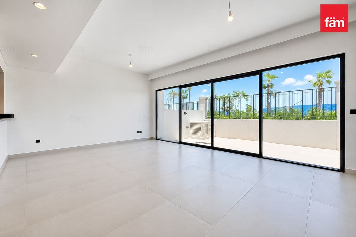 Best Location | Single Row | Close To Central Hub