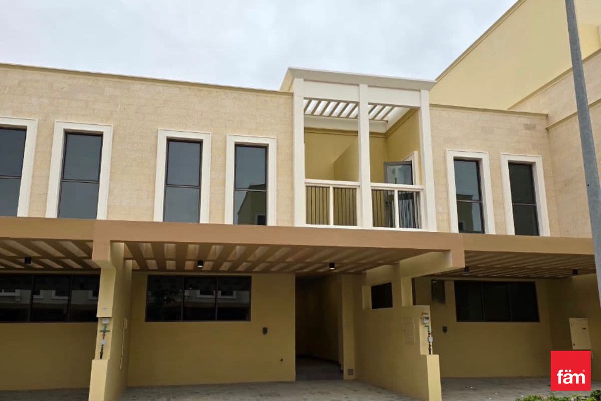 Brand New| Multiple Cheques| Ready To Move