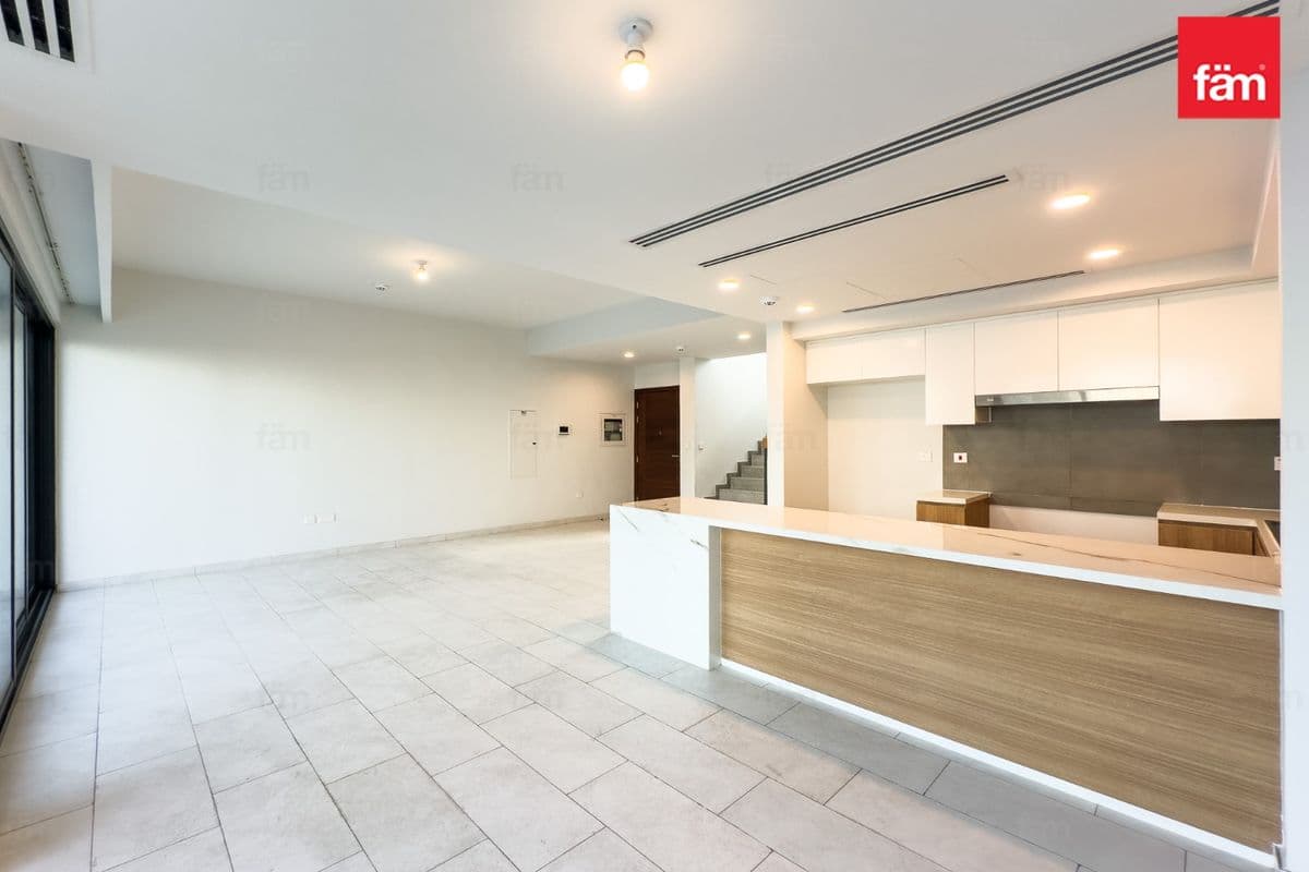 Park View | Vacant | Gated Community