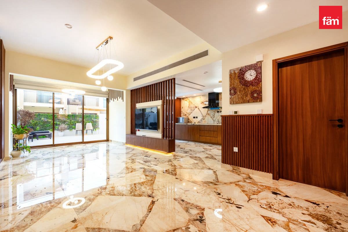 Fully Upgraded | Ready To Move | Prime Location