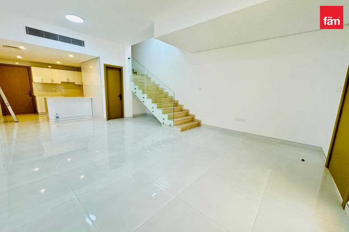 Spacious Villa | 3br+Maid | Lowest Price