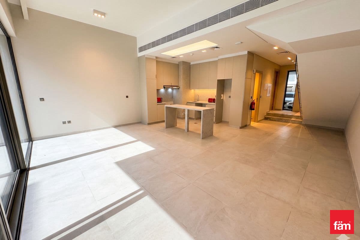 Lowest Price | Vacant | Next To Park