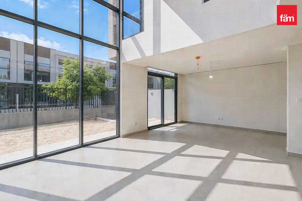 High Ceilings | Green Belt | Corner | Brand New