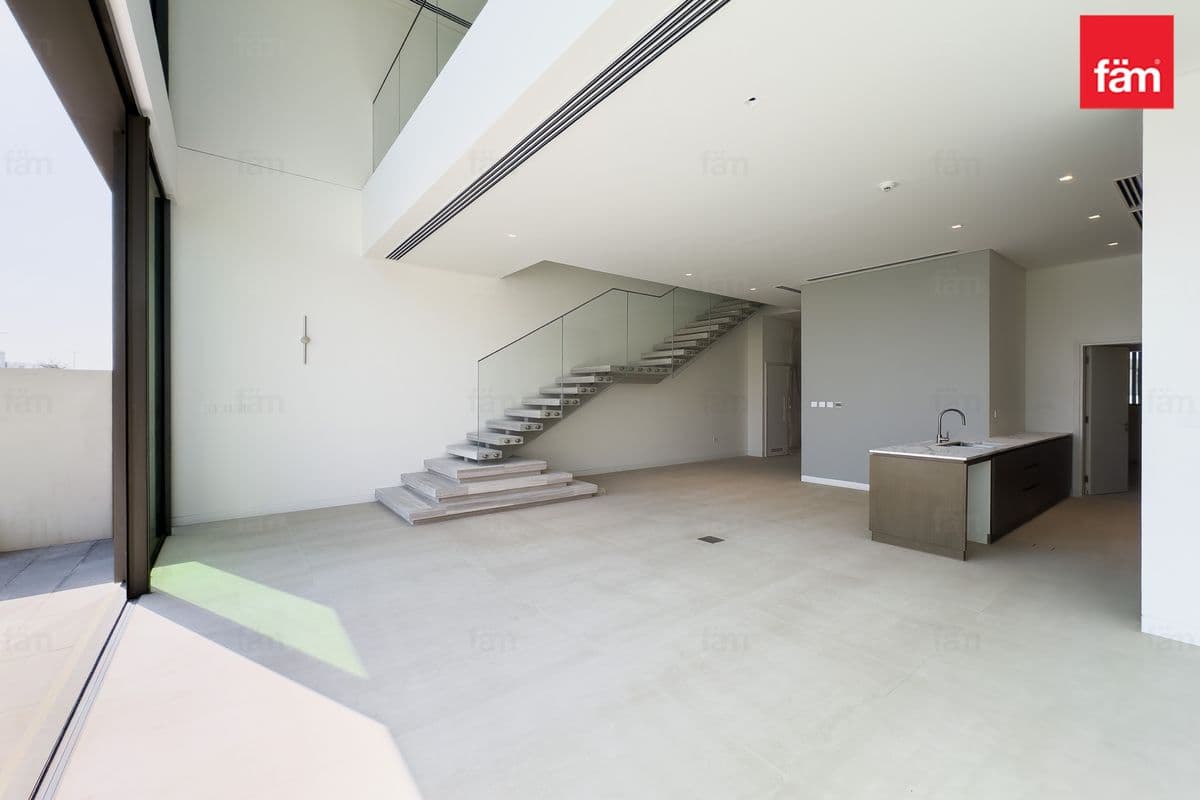 Affordable Price | Vacant| Community Expert