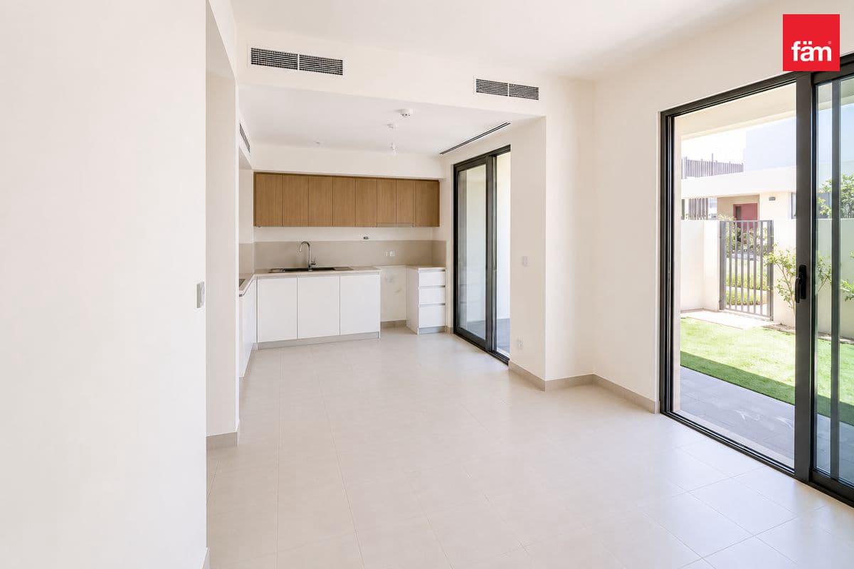 Single Row | Corner Unit | Linear Park