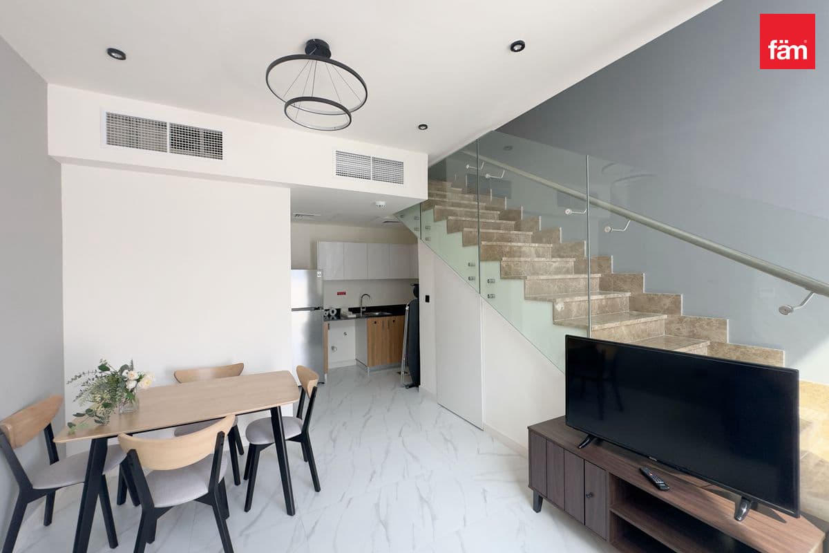 Furnished | Direct Parking | Flexible Cheques
