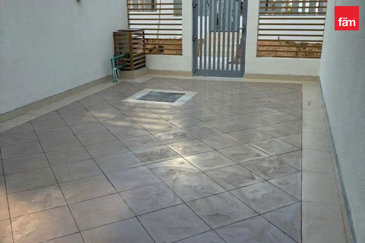 Single Row | Ready To Move | Amazing Location